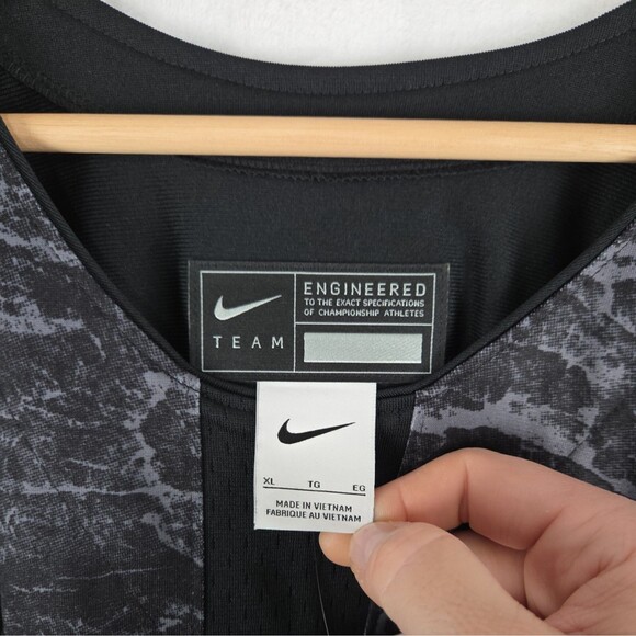 Nike Ohio State Buckeyes Black Ice Hockey Jersey Blank Size XL NWT - Picture 7 of 9